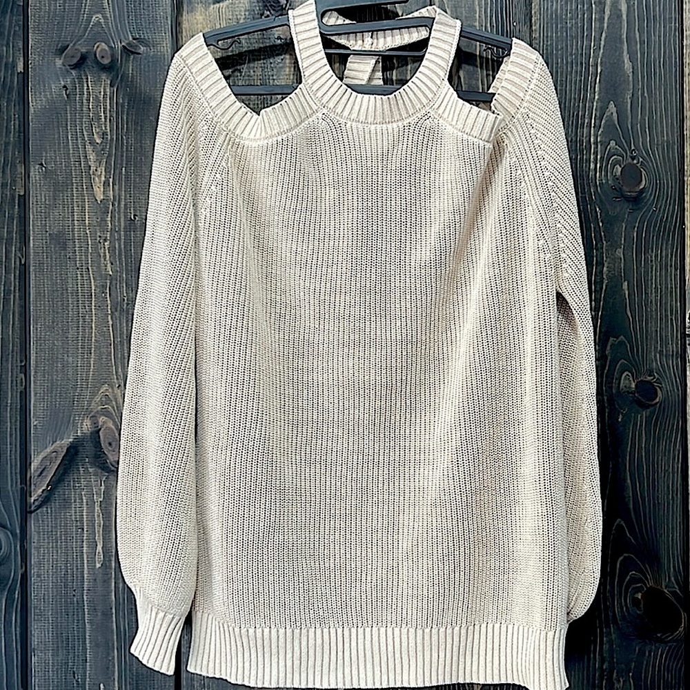 Mazik Sweater L‎ A Cut Above Boutique Cream Ribbed Cold Shoulder Cutout Fall